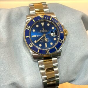 PRE-OWNED ROLEX 116613LB BLUESSY SUBMARINER-DATE HALF GOLD STAINLESS STEEL BRACELET WITH CERT YEAR 2019