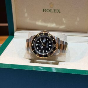 PRE-OWNED ROLEX 126603 SEA-DWELLER-43 BLACK DIAL OYSTER HALF-GOLD STAINLESS STEEL BRACELET YEAR 2022