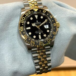 PRE-OWNED ROLEX 126713GRNR GMT-MASTER II BLACK DIAL JUBILEE YELLOW GOLD STAINLESS STEEL BRACELET WITH CERT YEAR 2025