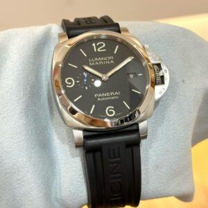 PRE-OWNED PANERAI PAM01312 LUMINOR MARINA BLACK INDEX AND ARABIC HOUR MARKERS DIAL RUBBER BRACELET YEAR 2021