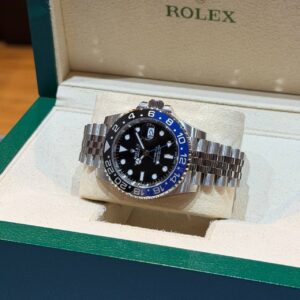NEW ROLEX 126710BLNR GMT-MASTER II BATGIRL BLACK DIAL JUBILEE STAINLESS STEEL BRACELET WITH CERT YEAR 2026