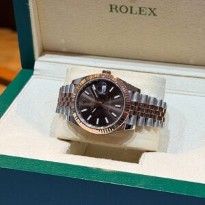 PREOWNED ROLEX 126331 DATEJUST-41 CHOCOLATE INDEX DIAL JUBILEE BRACELET WITH CERT YEAR 2022